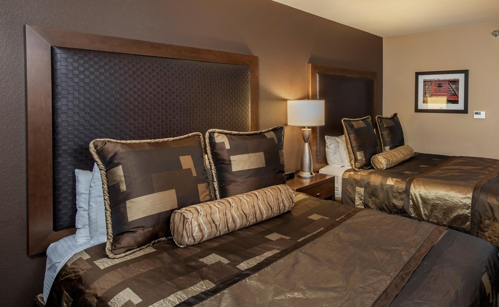 Clubhouse Hotel And Suites ปิแอร์ ภายนอก รูปภาพ