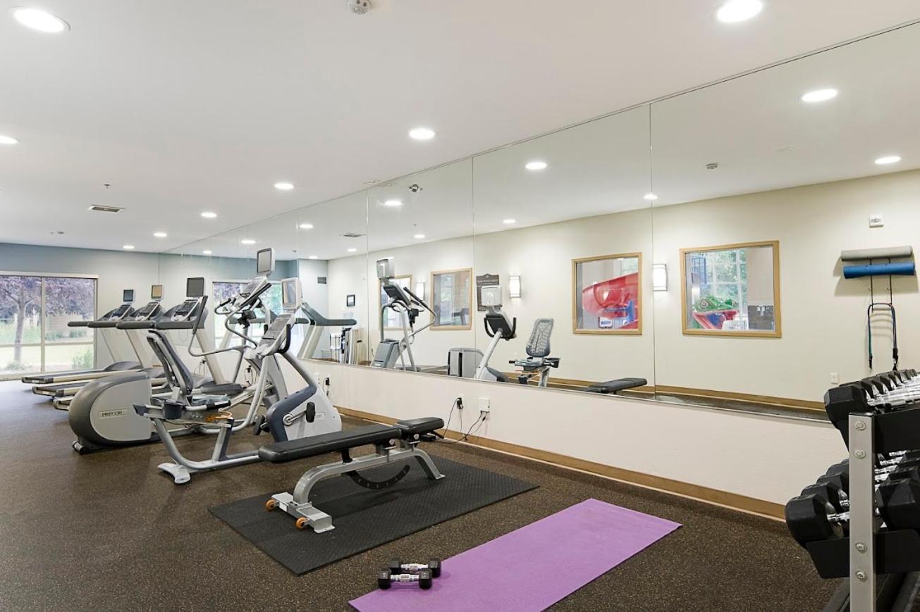 Clubhouse Hotel And Suites ปิแอร์ ภายนอก รูปภาพ