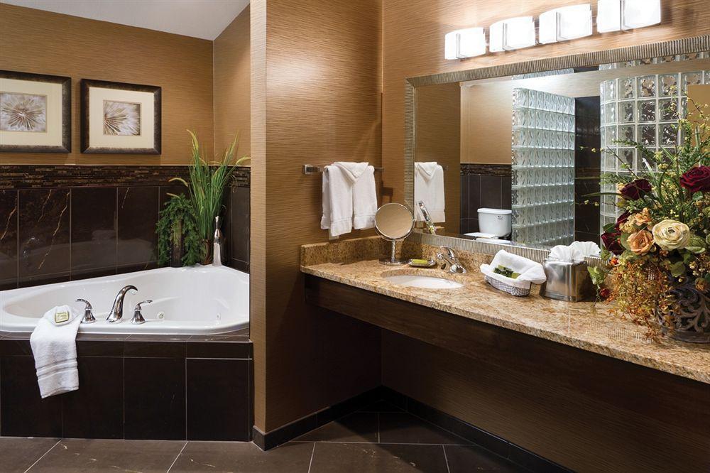 Clubhouse Hotel And Suites ปิแอร์ ภายนอก รูปภาพ