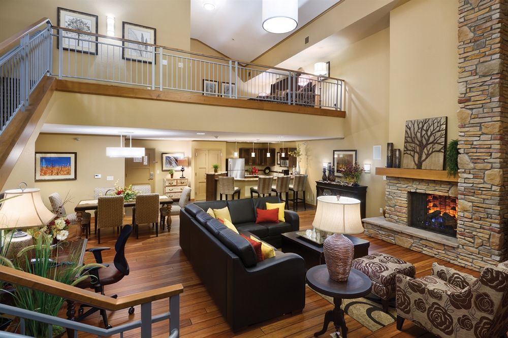 Clubhouse Hotel And Suites ปิแอร์ ภายนอก รูปภาพ